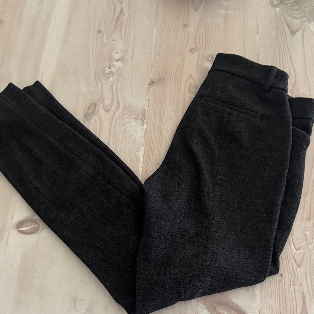 Women's Black tweed like Slim Fit Pants - Picture 2 of 6